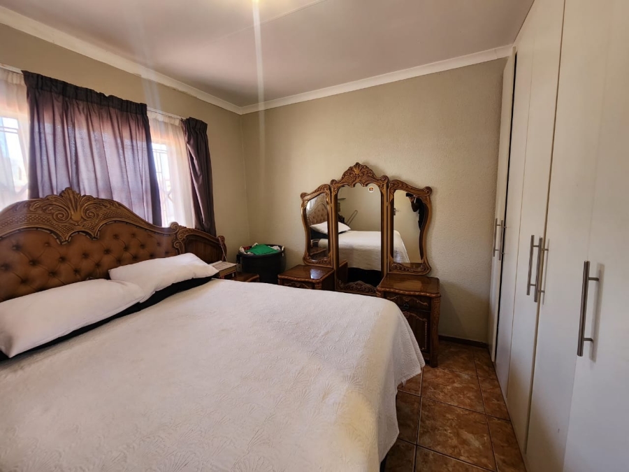 3 Bedroom Property for Sale in Tlhabane West North West